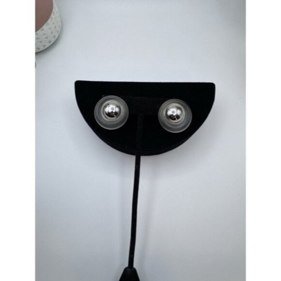 1970’s Vintage Pierre Cardin 14k Back Post Earrings- Gorgeous Vintage Earrings - Picture 3 of 15